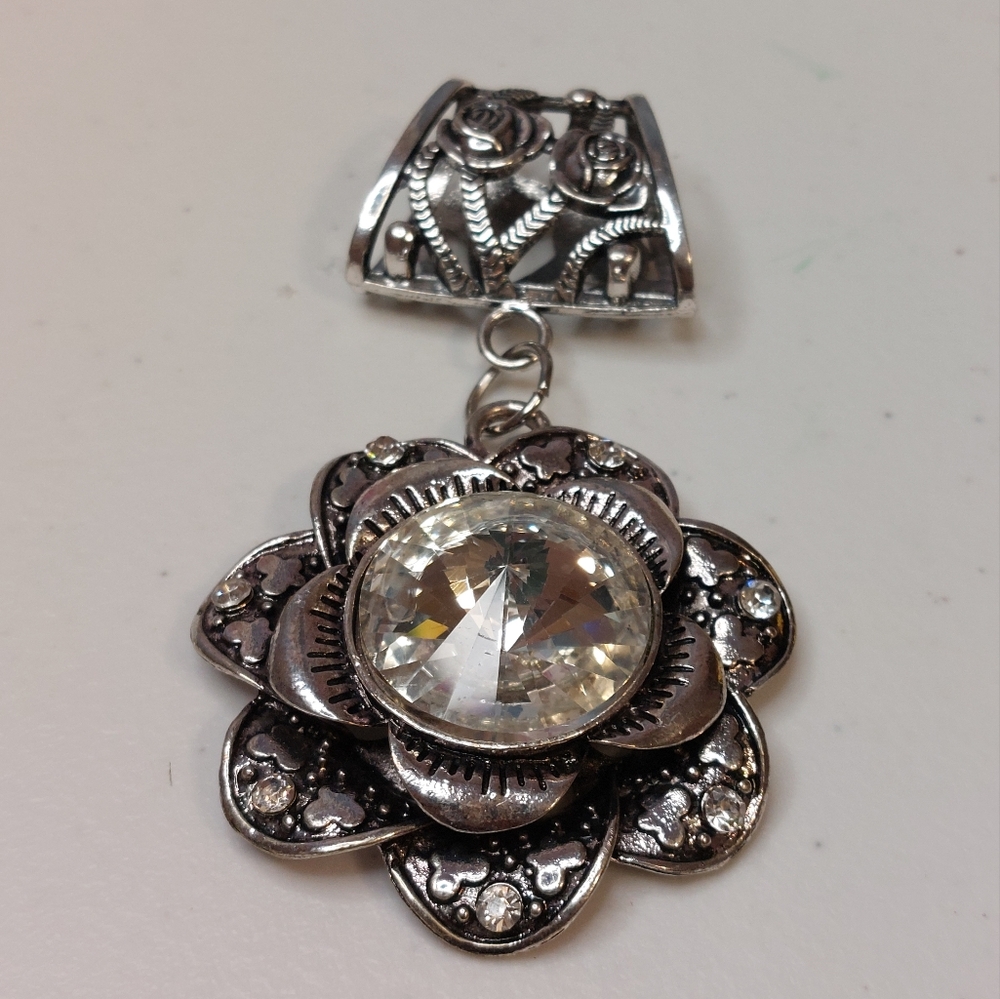Ornate Dangle Rhinestone Flower Slider Pendant or Scarf Decor Silver Tone
